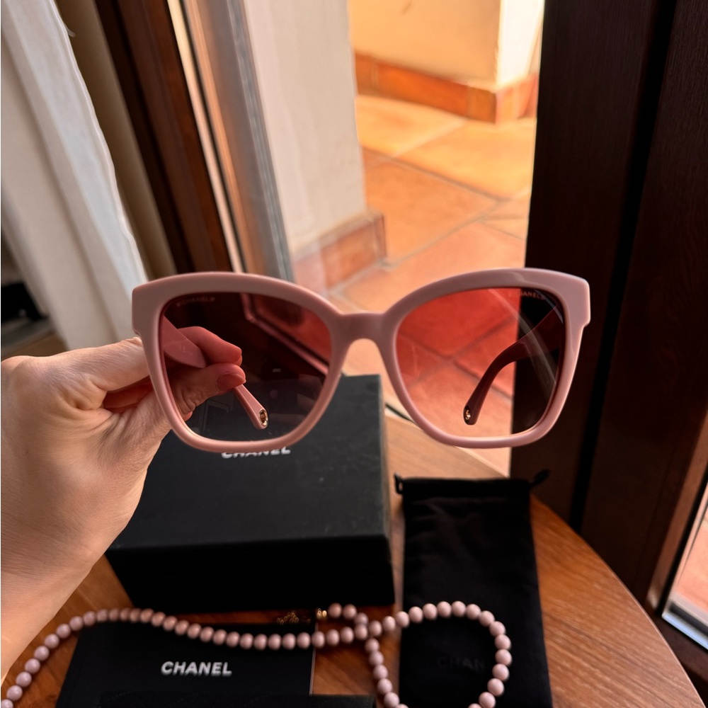 Chanel new sunglasses - Picture 1 of 10